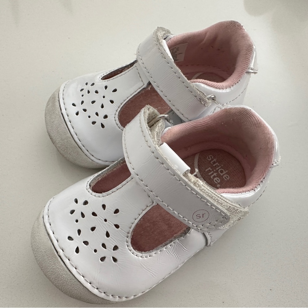 Stride Rite White and Pink Baby Walker Shoes with Velcro Strap